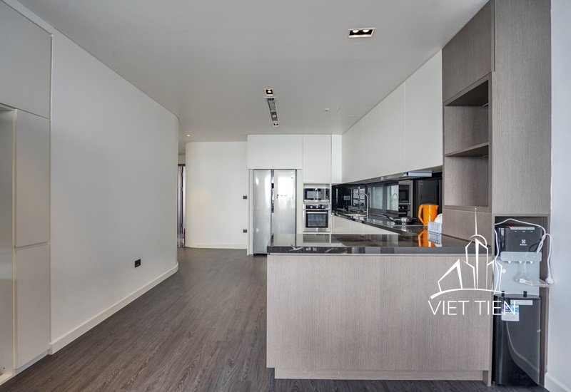 Modern 3 Bedroom Apartment on Trinh Cong Son street ID 0297