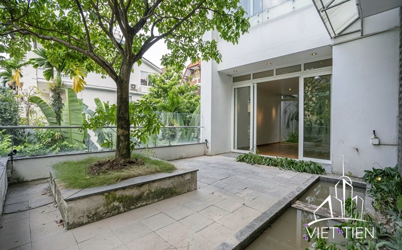 Modern villa with indoor swimming pool for rent on To Ngoc Van, Tay Ho ID 0298