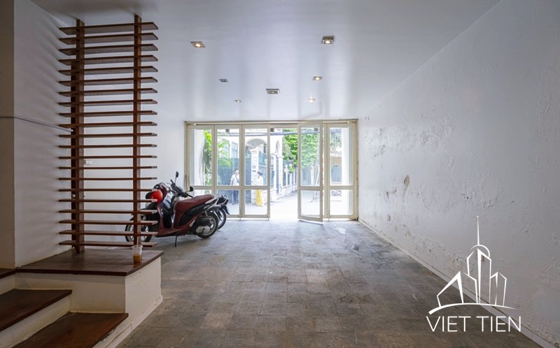 Modern villa with indoor swimming pool for rent on To Ngoc Van, Tay Ho ID 0298