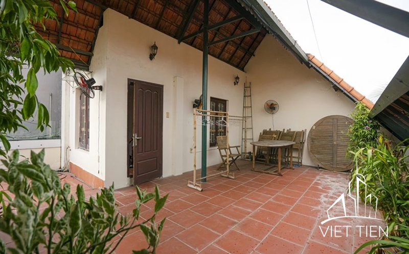 Spacious villa with swimming pool for rent on Dang Thai Mai, Tay Ho, Hanoi ID 0299