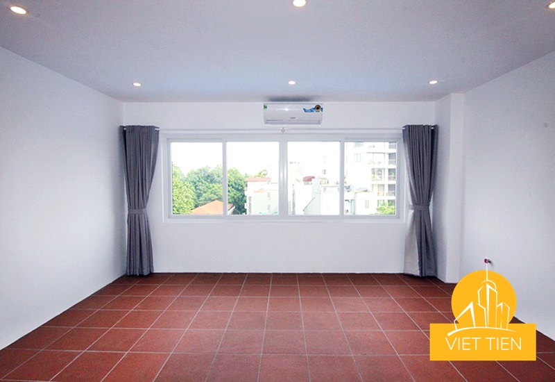 Modern villa with open living room space for rent on Dang Thai Mai, Tay Ho, Hanoi ID 0300