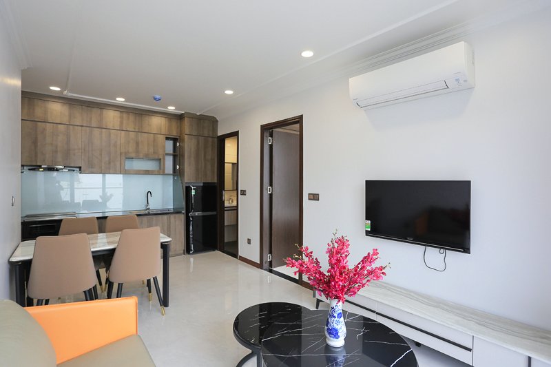 Spacious 2 bedrooms for rent with lake view on Nam Trang street, Truc Bach ward, Ba Dinh, Hanoi ID 0306