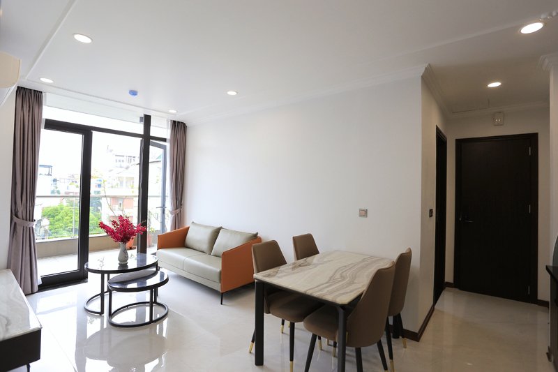 Spacious 2 bedrooms for rent with lake view on Nam Trang street, Truc Bach ward, Ba Dinh, Hanoi ID 0306