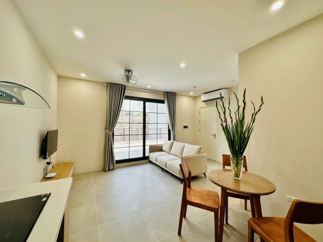 Large terrace 1 bedroom apartment for rent on To Ngoc Van, Quang An ward, Tay Ho, Hanoi ID 0309