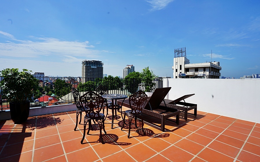 Bright and affordable 1 bedroom apartment for rent on Tay Ho street, Tay Ho, Hanoi ID 0319